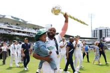 রাস্তায় খেলতেন ক্রিকেট! সেখান থেকে বিশ্বজয়! টেম্বা বাভুমার অজানা লড়াইয়ের কাহিনি