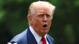 রাশিয়াকে চাপে ফেলতে গিয়ে ভয়ঙ্কর ফাঁদে ট্রাম্প! রুশ গর্জনে ভয়ে থরথর করে কাঁপছেন মার্কিন প্রেসিডেন্ট! কী হবে এবার...