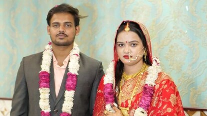 মেঘালয় হানিমুন কাণ্ডের পর এবার সিকিম! ফের হানিমুনে গিয়ে নিখোঁজ দম্পতি, মাত্র ৩৯ দিন আগেই হয়েছে বিয়ে... মেঘালয় হানিমুন কাণ্ডের পর এবার সিকিম! ফের হানিমুনে গিয়ে নিখোঁজ দম্পতি, মাত্র ৩৯ দিন আগেই হয়েছে বিয়ে...