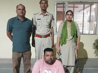 দিন-রাত ফোনে কথা, অ্যাকাউন্টে ছিল ৯৯,৬৫,৪৭,৯৩৮ টাকা! কীভাবে কোটিপতি হলেন এই ব‍্যক্তি জানেন? অবশেষে পাকড়াও 
