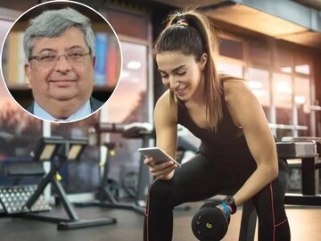 ওয়ার্কআউট, এক্সারসাইজ...ফিটনেস ট্রেন্ডে মেতেছেন? মারাত্মক ক্ষতি হচ্ছে শরীরের! সতর্ক করলেন চিকিত্‍সক