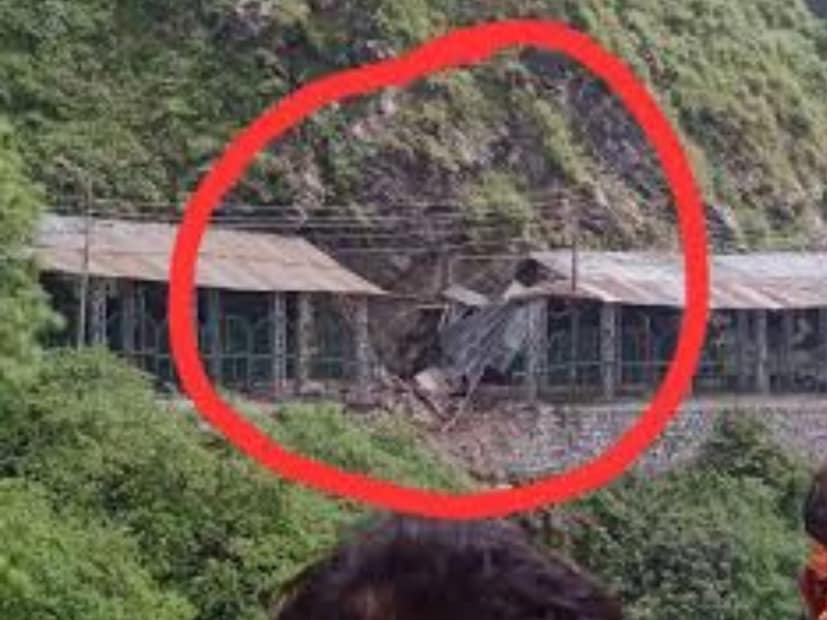 জম্মুর কাটরা থেকে বৈষ্ণো দেবীর উদ্দেশে যাত্রার পথে প্রবল বর্ষণের জেরে বড় ধরনের ভূমিধস হয়েছে। সোমবার দুপুরে হিমকোটি ও আশপাশের এলাকায় প্রবল বৃষ্টির কারণে পাহাড় ধসে পড়ে।