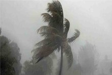 ঘূর্ণাবর্ত হুঁশিয়ারি! ৪০ কিমি বেগে ঝোড়ো হাওয়া! আগামী ১২ ঘণ্টায় দক্ষিণবঙ্গে হলুদ সতর্কতা!