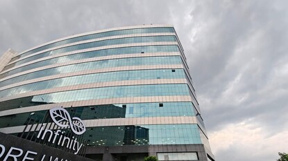 সপ্তাহ জুড়েই ঝড়-বৃষ্টির সম্ভাবনা কলকাতা-সহ গোটা রাজ্যে সপ্তাহ জুড়েই ঝড়-বৃষ্টির সম্ভাবনা কলকাতা-সহ গোটা রাজ্যে