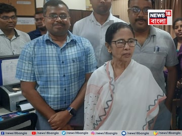 অর্থ দফতরে হাজির মুখ্যমন্ত্রী