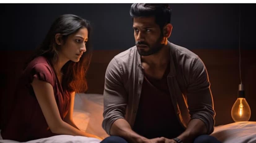 যারা ঘনিষ্ঠ এবং সন্তোষজনক সম্পর্কের মধ্যে থাকে তাদের দীর্ঘজীবী হওয়ার সম্ভাবনা বেশি। জনস হপকিন্স সিকারোন সেন্টারের মতে, একাকীত্ব করোনারি ধমনী রোগের ঝুঁকি ২৯% বাড়িয়ে দিতে পারে। যৌন সম্পর্ক কেবল শারীরিক আনন্দের জন্যই নয়, মানসিক ও সামাজিক স্বাস্থ্যের জন্যও গুরুত্বপূর্ণ। যদি আপনার হৃদরোগ সংক্রান্ত কোনও সমস্যা থাকে, তাহলে যৌন কার্যকলাপ বাড়ানোর আগে অবশ্যই একজন ডাক্তারের সাথে পরামর্শ করুন।