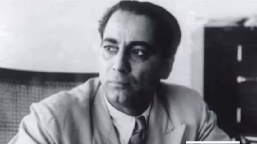 ডক্টর হোমি জাহাঙ্গির ভাবাকে বলা হয় ভারতের পরমাণু বিজ্ঞান সাধনার জনক৷ মাত্র ৫৬ বছর বয়সে তাঁর মৃত্যুতে এক ধাক্কায় ভারতের পরমাণু গবেষণা অনেকটা পিছিয়ে যায় বা থমকে যায় বলে মনে করা হয়৷