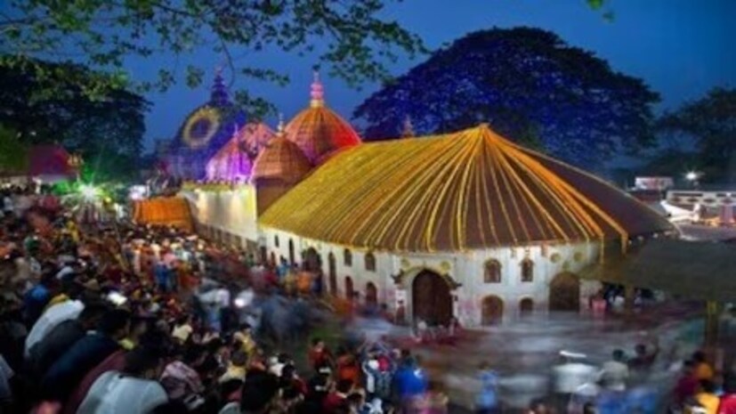 যাঁরা এই ব্রত পালন করেন, তাঁরা অনেক কঠোর বিধিনিষেধের মধ্যে থাকেন এই ক’দিন৷ তবে যাঁরা পালন করেন না, তাঁদের জন্যেও কিছু নিয়মাবলী আছে৷ বলছেন জ্যোতিষ বিশারদ পণ্ডিত কল্কি রাম৷