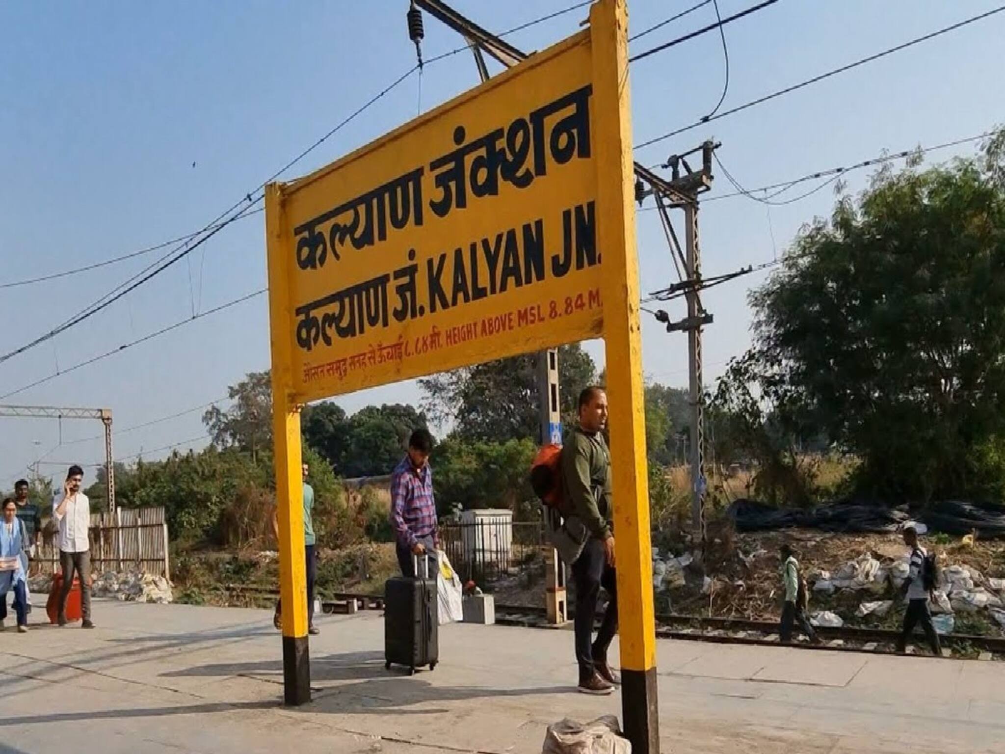 Indian Railways: AC কোচের যাত্রী স্টেশনে ঘুরঘুর করছিল, সন্দেহ হল RPF-এর, 'টিম' গেল তার বাড়ি,সেখানেই 'চিচিং ফাঁক',যা সামনে এল, খোদ পুলিশের চোখ ছানাবড়া