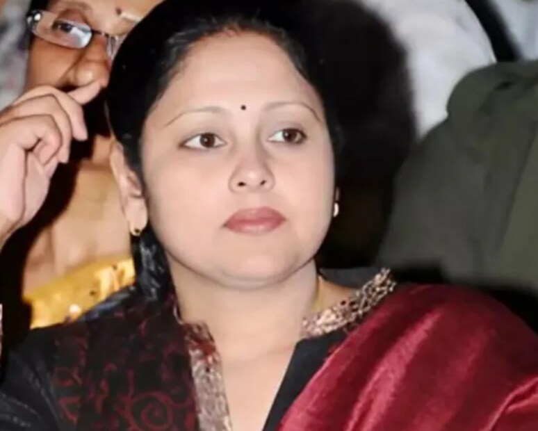 এরপর, ৬২ বছর বয়সে অভিনেত্রীর তৃতীয় বিয়ের খবর সকলকে অবাক করে দেয়। খবর ছিল যে জয়সুধা একজন বিদেশী এনআরআইকে বিয়ে করেছেন। কিন্তু জয়সুধা এই খবরগুলিকে গুজব বলে অভিহিত করে বলেন যে তিনি একজন চলচ্চিত্র নির্মাতা। তিনি তার উপর একটি বায়োপিক তৈরি করতে চান, এবং সেই কারণেই তাঁকে সর্বদা তার সঙ্গে দেখা যায়।
