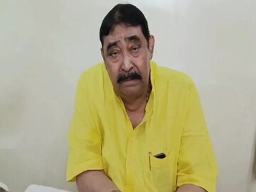 অনুব্রত মণ্ডল 