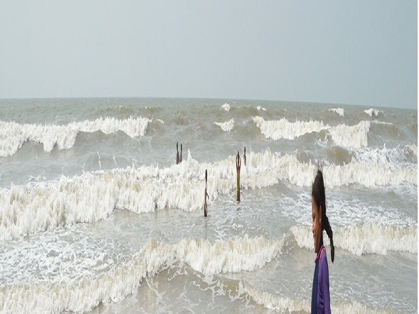 মন্দারমনির সমুদ্র অর্থাৎ বঙ্গোপসাগর গিয়ে ভারত মহাসাগরে মিশেছে। এর পর স্থলভাগ বলতে একমাত্র বরফের দেশ আন্টার্টিকা। অর্থাৎ মন্দারমনির ওপারে বিরাট জলরাশি পেরিয়ে যাওয়ার পর রয়েছে আন্টার্কটিকা মহাদেশ।