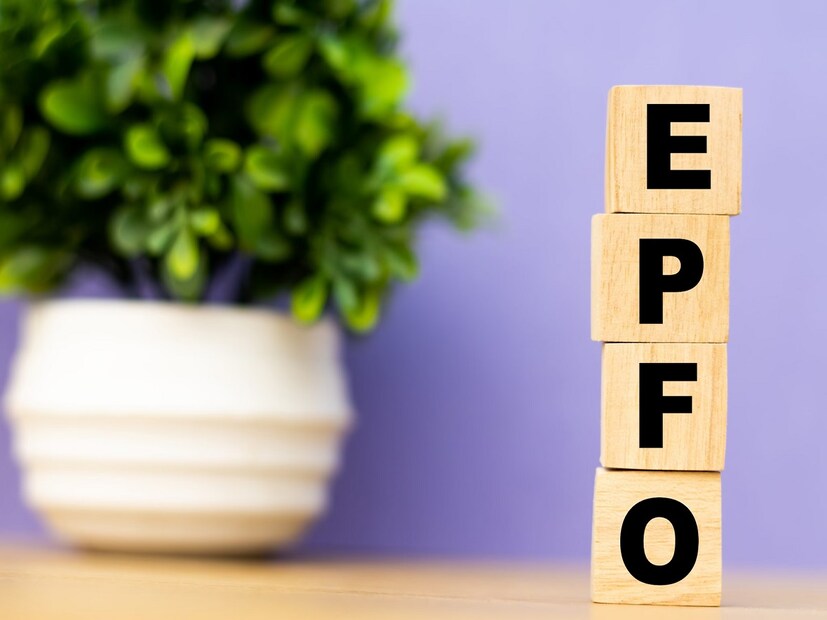 এর সুবিধা -এখন কর্মীদের EPFO অফিসে যেতে হবে না বা ৫ লাখ টাকা পর্যন্ত অগ্রিম উত্তোলনের জন্য দীর্ঘ প্রক্রিয়ার মধ্য দিয়ে যেতে হবে না। অনলাইন প্রসেস দ্রুত হবে এবং দ্রুত অ্যাকাউন্টে টাকা স্থানান্তর করা যাবে। এটি কোটি কোটি কর্মচারীকে সুবিধা দেবে।