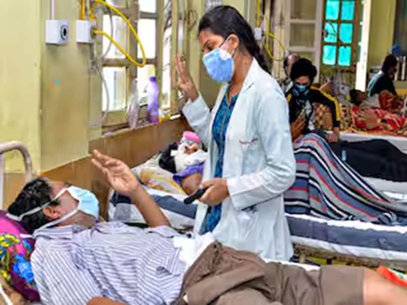 পরিস্থিতি গুরুত্ব সহকারে বিবেচনা করতে তৎক্ষণাৎ বিশ্ব স্বাস্থ্য সংস্থার একটি প্রতিনিধি দল নদিয়া জেলায় আসে। কৃষ্ণগঞ্জের ওই রোগীর শারীরিক অবস্থা খতিয়ে দেখে। স্বাস্থ্যদপ্তরের তরফ থেকেও ওই রোগীকে কড়া নজরদারিতে রাখা হয়েছে।‌