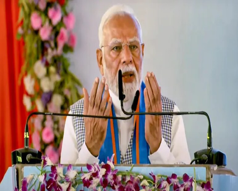 মহাগঠবন্ধনের জন্য সমীক্ষার পূর্বাভাস, RJD ৫৭-৭১টি আসন নিয়ে শেষ করতে পারে, তারপরে কংগ্রেস ১১-১৪টি আসন এবং অন্যান্যরা ১৩-১৮টি আসন পেতে পারে। ফলে বিরোধী জোটের মোট আসন সংখ্যা দাঁড়াতে পারে ৮১-১০৩টি। 