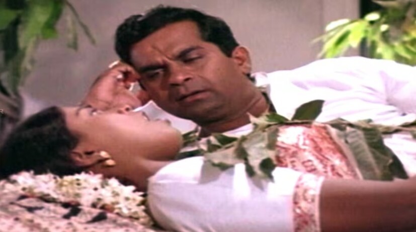 তেলুগু সিনেমায় একসময় সুনাম অর্জন করা অভিনেত্রী বর্তমানে আর্থিক সমস্যার সম্মুখীন। নব্বইয়ের দশকে অনেক সফল ছবিতে অভিনয় করে দর্শকদের মন জয় করা এই অভিনেত্রী এখন অত্যন্ত অভাবের মধ্যে মধ্যে দিন কাটাচ্ছেন।