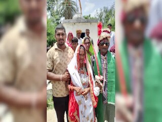 ৯০-এর কোঠায় গিয়ে নবদম্পতি হলেন! কীভাবে?