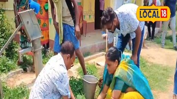 বিবাহবার্ষিকীতে