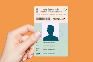 ভোটার কার্ড নেই? চিন্তা নেই, এই ১২টি নথির মধ্যে একটা থাকলেই হবে, ভোট দিতে পারবেন