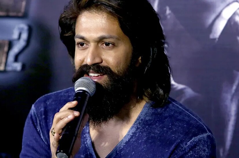 'টক্সিক' ছবিটি নব্বইয়ের দশকের গোড়ার দিকে গোয়ায় সংঘটিত মাদক মাফিয়াদের কেন্দ্র করে নির্মিত বলে জানা গেছে। 'কবীর সিং' অভিনেত্রী কিয়ারা আডবানি ছাড়াও এতে অভিনয় করেছেন নয়নতারা, হুমা কুরেশি এবং তারা সুতারিয়া। এই ছবিতে রয়েছেন ৪জন অভিনেত্রী।