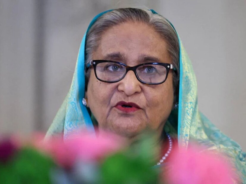 অভিযোগ উঠেছে, গত এক বছরে বাংলাদেশে নির্বিচারে যে হত্যাকাণ্ড চলেছে তা নিয়ে কিছুই করেনি ইউনূস সরকার৷ অভিযোগ, বর্তমানে বাংলাদেশে নিষিদ্ধ শেখ হাসিনার দল আওয়ামি লিগের সদস্যদের বেছে বেছে খুন করা হয়েছে তালিবানি কায়দায়৷