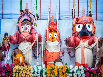 ১০৮টি জলে স্নান প্রভুর, প্রথমেই বেরবে সুদর্শন চক্র...তারপর একে একে জগন্নাথ, বলরাম, সুভদ্রা
