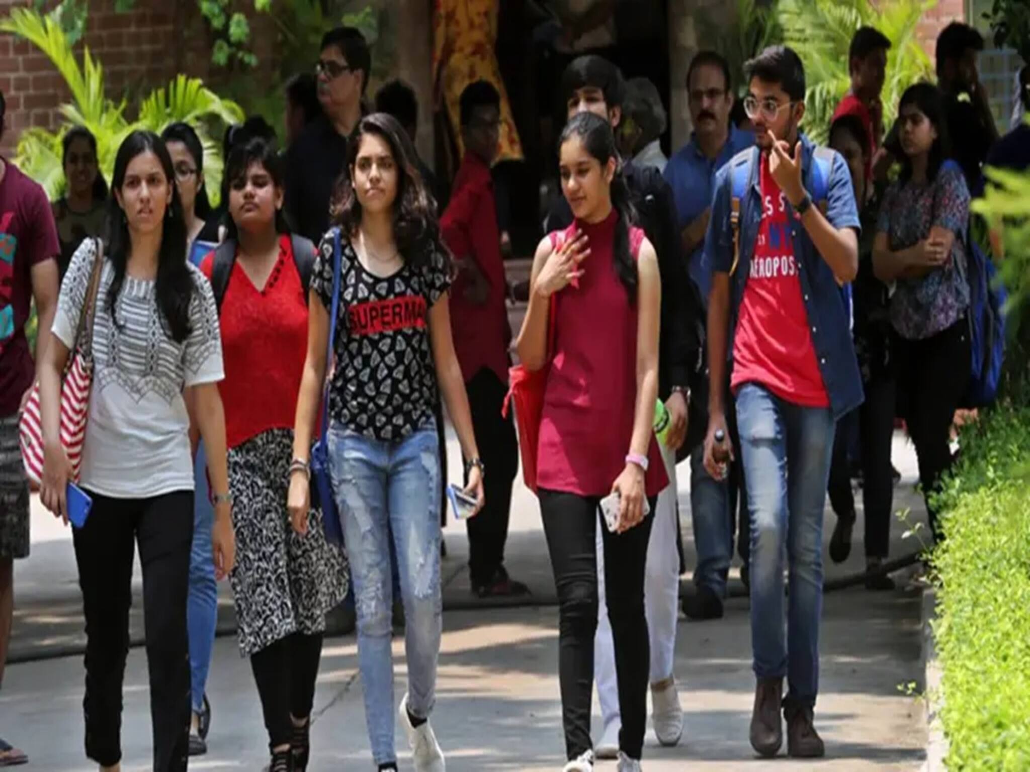 QS Rankings World Top Education Cities: লন্ডন নয়, বিশ্বজুড়ে শিক্ষার্থীদের জন্য সবচেয়ে সাশ্রয়ী শহরের তালিকায় নজরকাড়া ভারতের ৪ শহর! জানলে গর্ব হবে
