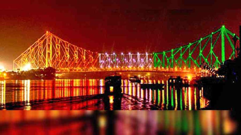 এই প্রকল্পে ব্যবহৃত হবে পাঁচ ধরনের উন্নতমানের আলো। স্বাধীনতা দিবস, দুর্গাপুজো-সহ অন্তত ৫০টি বিশেষ দিনে চলবে আলোর বিশেষ প্রদর্শনী। ওই দিনগুলিতে বাংলার সংস্কৃতির সঙ্গে তাল রেখে ৫-১০ মিনিটের এক একটি বিশেষ শো থাকবে।