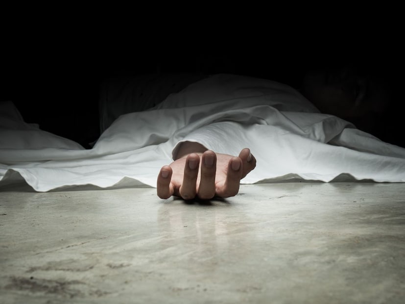 গৃহবধূর অস্বাভাবিক মৃত্যু