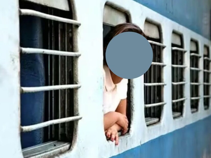 *ট্রেনে নিরাপত্তা নিয়ে উদ্বেগ দিন দিন বাড়ছে। বিশেষ করে গুট্টি রেলওয়ে থানা এলাকায় কর্মীর অভাব একটি গুরুতর সমস্যা হয়ে দাঁড়িয়েছে। ২০ জন কনস্টেবলের মধ্যে বর্তমানে কর্মরত আছেন মাত্র ১০ জন। রাতের ট্রেনগুলির রেল সুরক্ষা এবং এসকর্ট ডিউটিতে ত্রুটিগুলি স্পষ্টভাবে দৃশ্যমান। গুট্টির উপর দিয়ে ট্রেনের সংখ্যা বেশি হলেও কর্মী সংখ্যা কম হলেও গুট্টির উপর দিয়ে প্রতিদিন প্রায় অসংখ্য ট্রেন চলাচল করে, কিন্তু তাদের জন্য প্রয়োজনীয় জিআরপি এবং আরপিএফ কর্মীদের অপ্রাপ্যতা নিরাপত্তাকে দুর্বল করে তুলেছে। রাতের বেলা ট্রেনের এসকর্ট নামমাত্র হয়, এতে দুর্বৃত্তরা সুযোগ পেয়ে যায়।