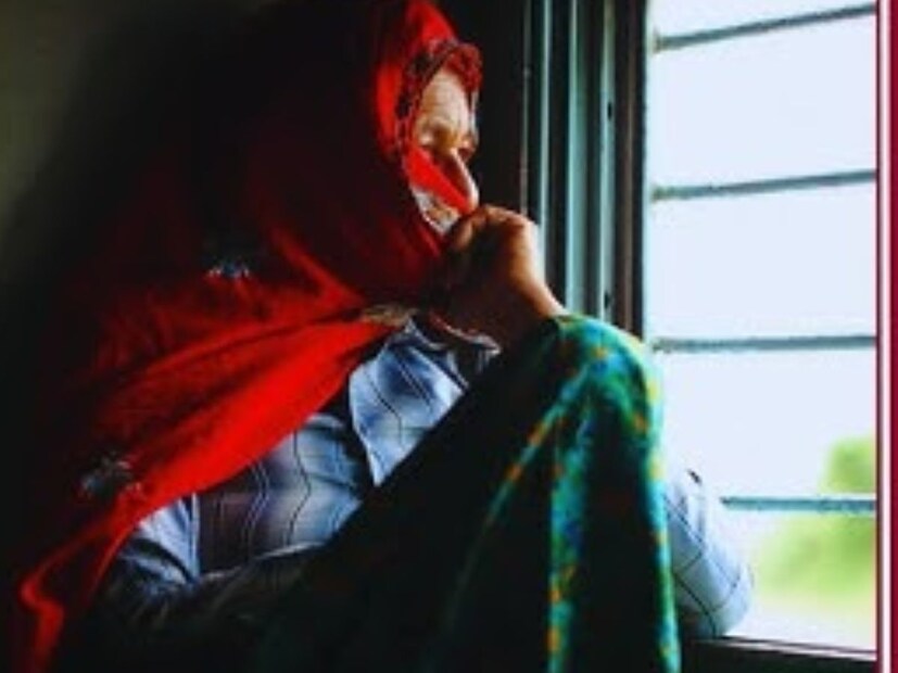 *৬০ কিলোমিটার ব্যাসার্ধের মধ্যে একটি মাত্র স্টেশন, সেখানে পুলিশের ওপর প্রচণ্ড চাপ। গুট্টি জিআরপি স্টেশনের পরিসীমা প্রায় ৬০ কিলোমিটার দূরত্ব পর্যন্ত প্রসারিত। কিন্তু পর্যাপ্ত জনবলের অভাবে কর্তব্যরত পুলিশ সদস্যরা তীব্র শারীরিক ও মানসিক চাপের মধ্যে রয়েছেন। একই সময়ে একাধিক ট্রেন চলার সময় কোনও ট্রেনকে এসকর্ট দেওয়ার উপায় থাকে না। গত দু-তিন বছর ধরে জিআরপি বিভাগে কর্মরত কনস্টেবলদের পাঁচ বছর পূর্ণ হওয়ার পরে মূল বিভাগে ফেরত পাঠানো হচ্ছে। কিন্তু তাদের পদে নতুন কর্মী নিয়োগ না করায় ঘাটতি আরও বেড়ে যাচ্ছে। 