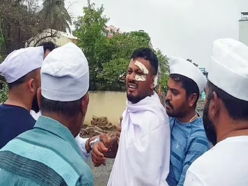 দুর্ঘটনার পর পাঁচ দিন ছিলেন আহমেদাবাদ সিভিল হাসপাতালে। গত ১৭ জুন সেখান থেকে তাঁকে ছুটি দেওয়া হয়। একই সঙ্গে তাঁর ভাইয়ের দেহও তাঁর হাতে তুলে দেওয়া হয়। 