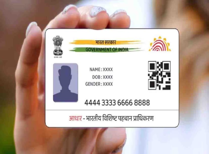 parivahan.gov.in ওয়েবসাইটে যান এবং একটি ডুপ্লিকেট ড্রাইভিং লাইসেন্সের জন্য আবেদন করুন। আবেদন প্রক্রিয়ার সময় FIR কপি এবং প্রয়োজনীয় নথি আপলোড করুন।