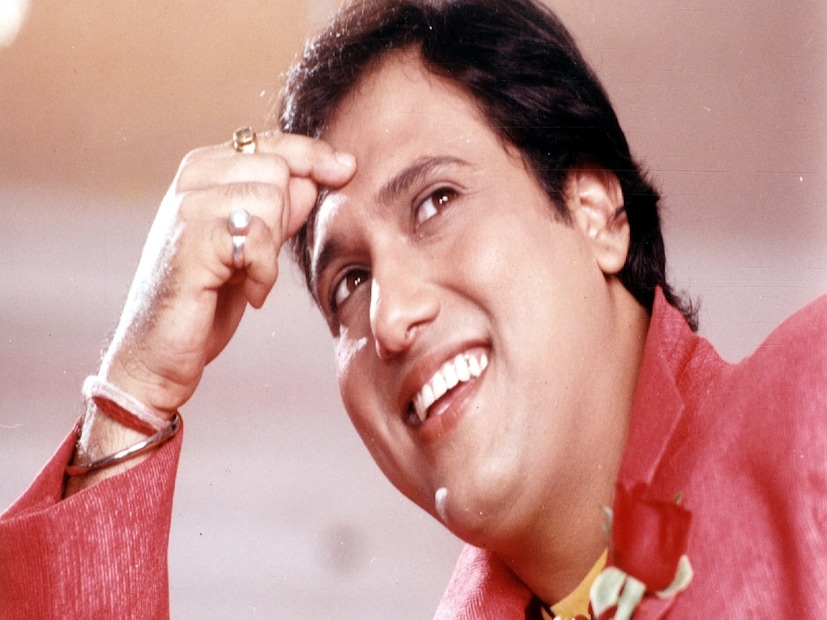 গসিপে শোনা যায়, অমরীশ পুরী সকাল ৯টায় শ্যুটিংয়ের জন্য প্রস্তুত হয়ে সেটে এসে পৌঁছেছিলেন। কলাকুশলী এবং অন্যান্য অভিনেতারা অপেক্ষা করেছিলেন, কিন্তু গোবিন্দা ঘণ্টার পর ঘণ্টা ধরে আসেননি। 