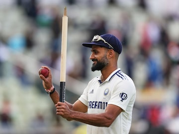 IND vs ENG: আকাশ দীপের সাফল্যের পর ক্যানসার আক্রান্ত দিদির প্রথম প্রতিক্রিয়া! কী বললেন ভাইকে? IND vs ENG: আকাশ দীপের সাফল্যের পর ক্যানসার আক্রান্ত দিদির প্রথম প্রতিক্রিয়া! কী বললেন ভাইকে?