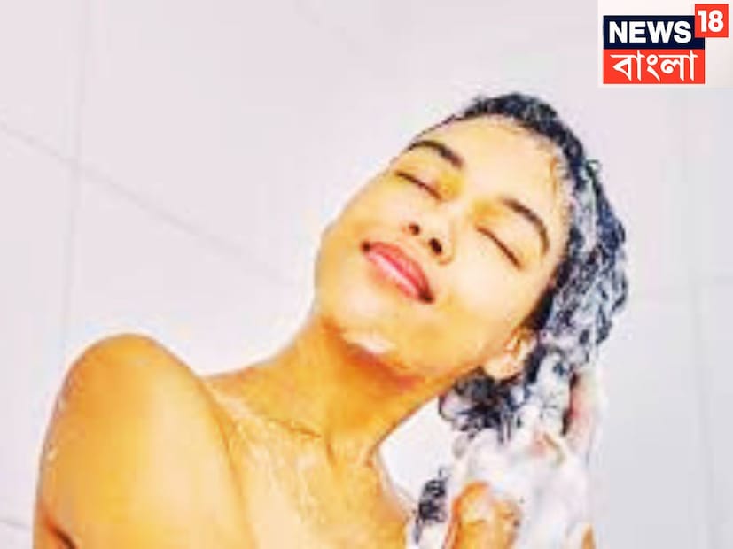 সকালে স্নান করলে সকালের স্নান সারারাতের ক্লান্ত ত্বকের জন্য ভাল ৷ স্নানের পরে প্রায় ২০০ মিলিয়ন মরা কোষ ঝরে পড়ে, সেই কারণে সকাল স্নান করলে বিশেষ লাভ হতে পারে ৷ প্রতীকী ছবি ৷