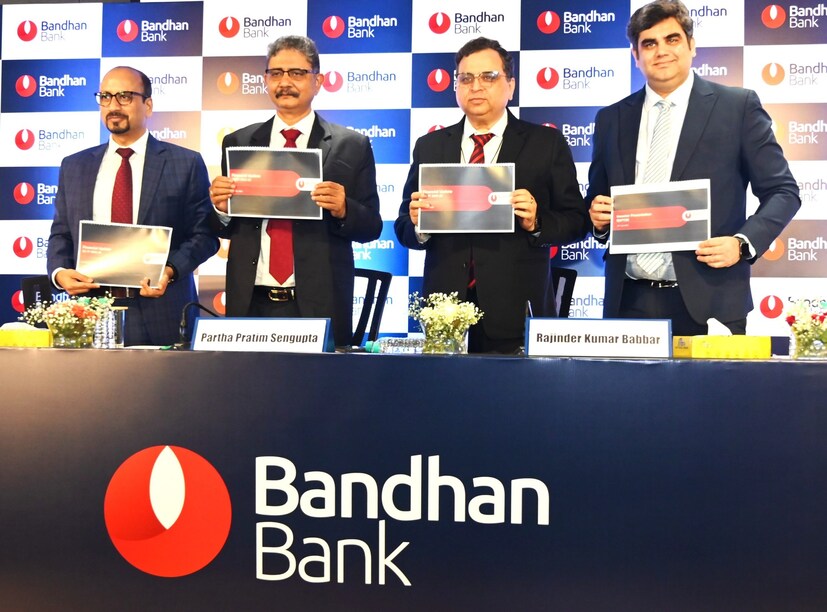 বর্তমানে বন্ধন ব্যাঙ্ক ভারতের ৩৬টি রাজ্য ও কেন্দ্রশাসিত অঞ্চলের মধ্যে ৩৫টিতে ৬৩৫০-রও বেশি ব্যাঙ্কিং আউটলেটের মাধ্যমে ৩.১৪ কোটিরও বেশি গ্রাহককে সেবা প্রদান করছে। ব্যাঙ্কে কর্মরত কর্মচারীর সংখ্যা বর্তমানে প্রায় ৭২ হাজার।