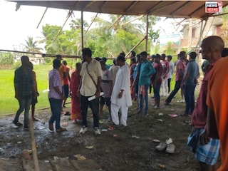 পূর্ব মেদিনীপুর জেলার খেজুরিতে দুজনের অস্বাভাবিক মৃত্যুকে কেন্দ্র করে উত্তেজনা চরমে। বিরোধীদের দাবি, এটি পরিকল্পিত খুন। শুভেন্দু অধিকারী বনধের ডাক দিয়েছেন। 