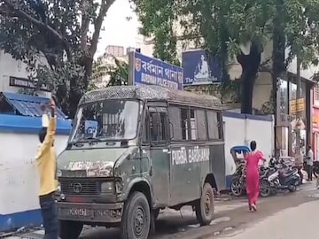 Pakistani Spy in Burdwan: ভারতের সিম, চালু হল পাকিস্তানে! বর্ধমান থেকে গ্রেফতার দুই পাক চর! কীভাবে জালে তুললেন গোয়েন্দারা?