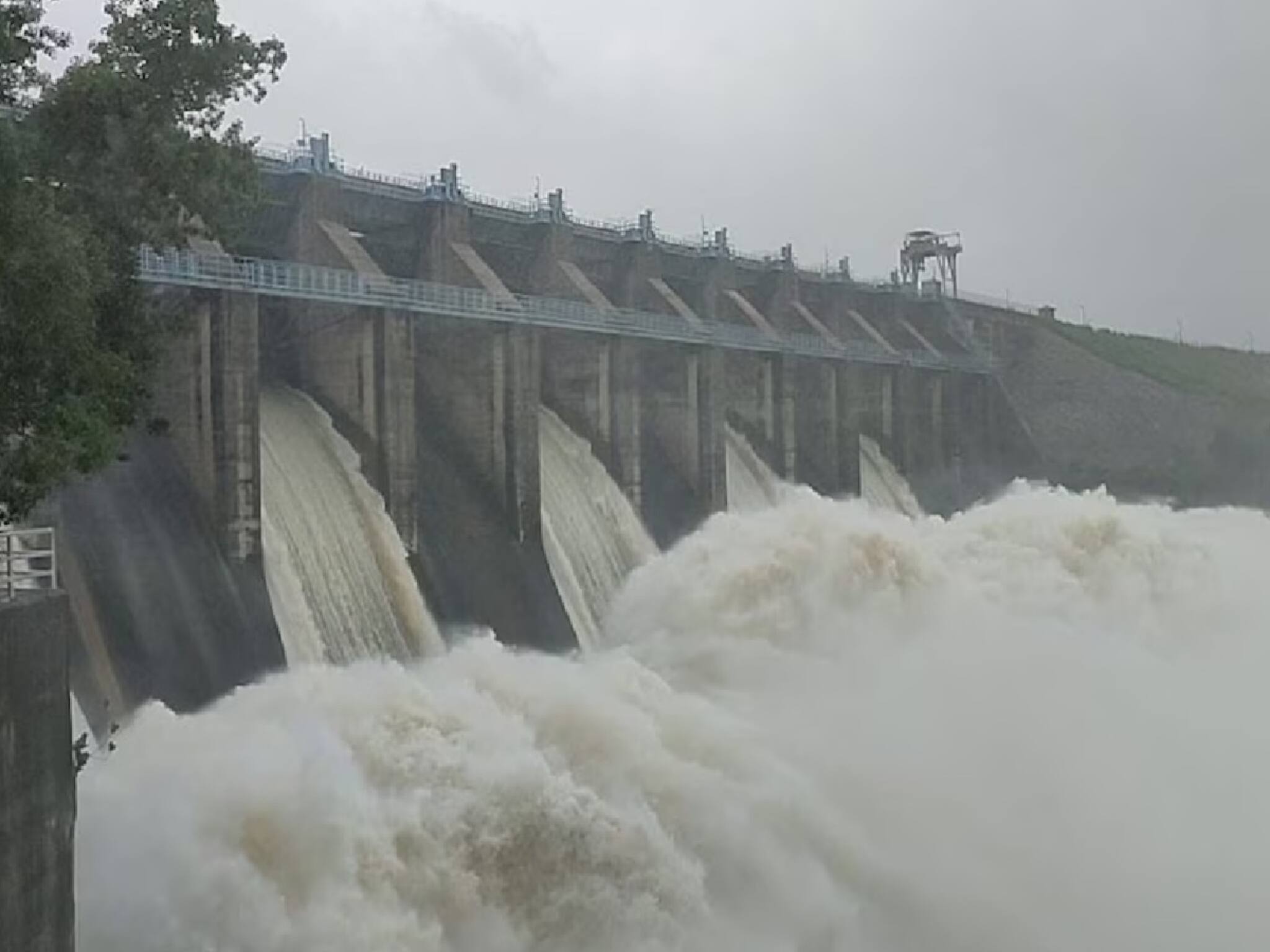 DVC : এক 'কিউসেক' মানে কতটা জল বলুন তো? বর্ষা এলেই লাখ লাখ কিউসেক জল ছাড়ে ডিভিসি
