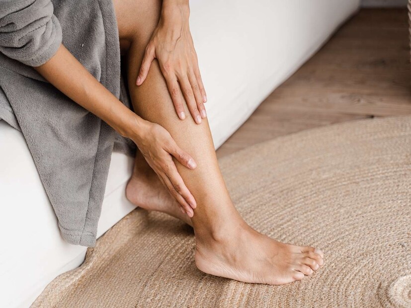 Varicose Veins: দৃশ্যমান, ফোলা এবং পেঁচানো শিরা যা ত্বকের নিচে ফুলে উঠতে পারে এবং ত্বকের ওপর থেকেই তার উপস্থিতি জানা যেতে পারে৷