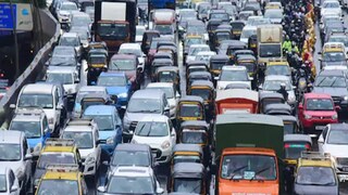 পুরনো গাড়ি কি বাজেয়াপ্ত করা হয়েছে না কি সস্তায় বিক্রি করা হয়ে গিয়েছে?