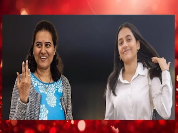 FIDE Women’s World Cup Final 2025: ৩৪ বছরে এই প্রথম! টিনএজার হিসেবে দাবা বিশ্বকাপের ফাইনাল জিতলেন দিব্যা দেশমুখ, অভিজ্ঞ হাম্পিকে হারিয়ে হলেন সেরা