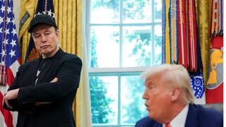 প্রেসিডেন্ট ট্রাম্পের বিপুল খরচের ঘরোয়া প্রকল্প নিয়ে আগে থেকেই বিরোধিতা করে আসছিলেন মাস্ক।