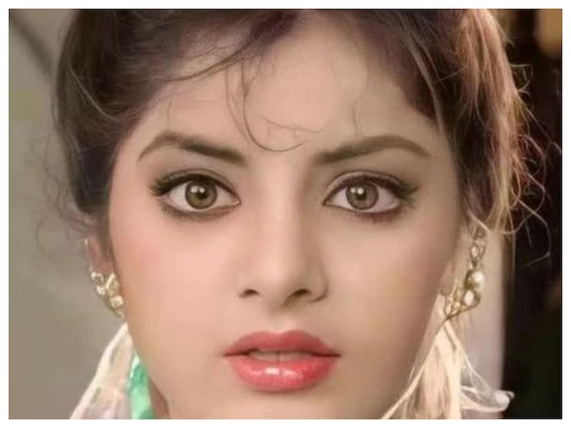রকেটের গতিতে কেরিয়ারে উত্থান, কিন্তু ১৯৯৩ সালেই কুড়ি ফুটতে ফুটতেই ঝরে পড়ল ৷ মাত্র ১৭ বছরেই পৃথিবীকে আলবিদা করেছিলেন দিব্যা ভারতী ৷ ফাইল ছবি ৷
