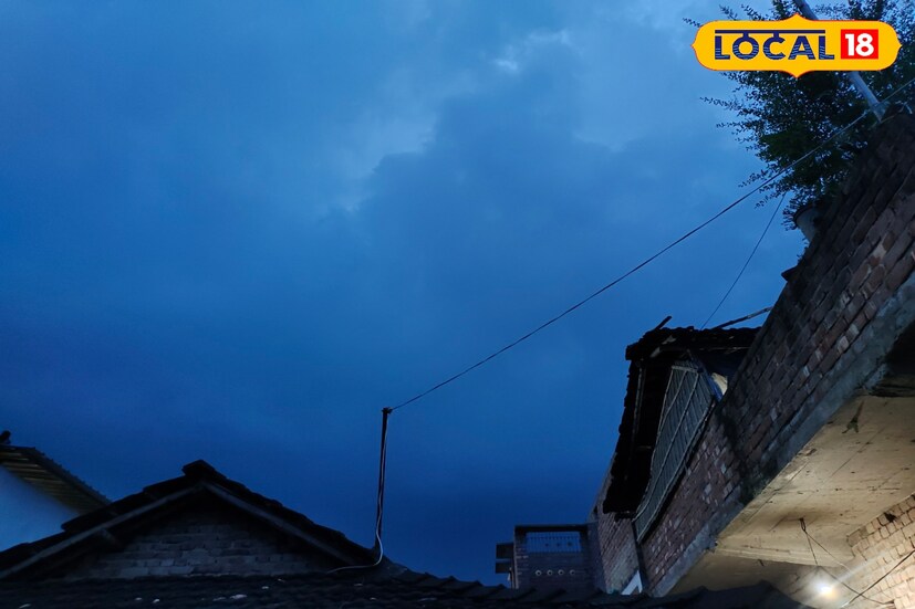 এছাড়াও উত্তরবঙ্গের মালদহ‌, দুই দিনাজপুর ও দার্জিলিং সহ অন্যান্য পার্বত্য জেলায় এক বা দুটি জায়গায় বজ্রবিদ্যুৎ সহ ঝড়ো হাওয়ার সম্ভাবনা রয়েছে।