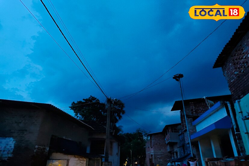 আবহাওয়া দফতরের পূর্বাভাস তথ্য অনুযায়ী, বৃহস্পতিবার ভারী বৃষ্টিপাতে ভিজবে উত্তরবঙ্গের দার্জিলিং, কালিম্পং, জলপাইগুড়ি, কোচবিহার এবং আলিপুরদুয়ার জেলার এক বা দুটি জায়গা। এই পাঁচটি জেলায় ভারী থেকে অতি বৃষ্টিপাত (৭-১১ সেমি) হওয়ার সম্ভাবনা রয়েছে।