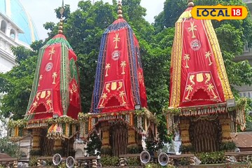 লাগাতার বৃষ্টির জেরে জাঁকজমক থাকলেও উল্টো রথে ভিড় নেই মায়াপুর ইসকন মন্দিরে লাগাতার বৃষ্টির জেরে জাঁকজমক থাকলেও উল্টো রথে ভিড় নেই মায়াপুর ইসকন মন্দিরে