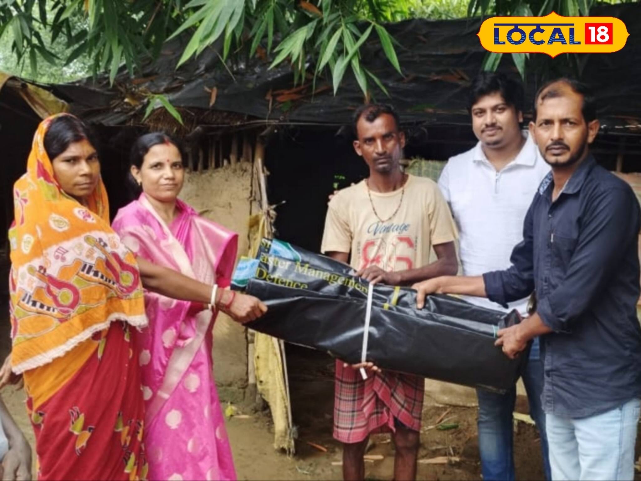 অপেক্ষা শেষে ঘরের আশ্বাস, প্রশাসন জাগিয়েছে নতুন ভরসা গরিব দম্পতির 