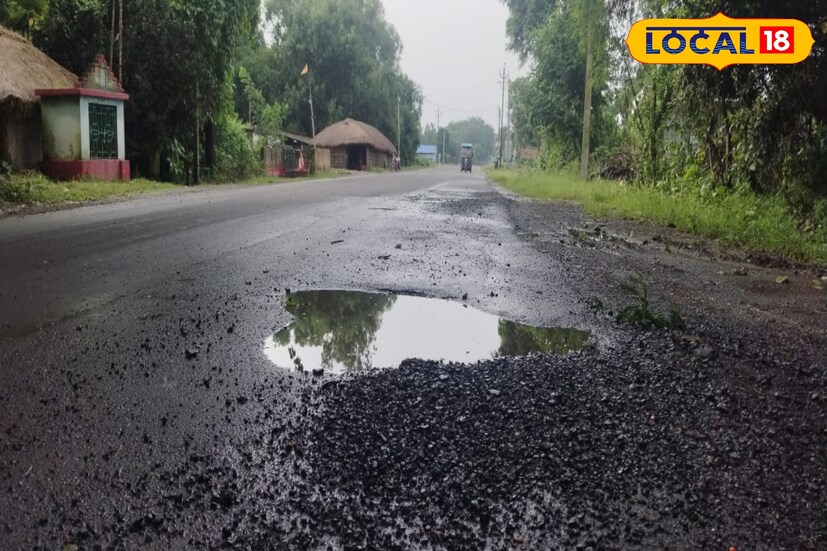 জাতীয় সড়ক ডিভিশনের এক্সিকিউটিভ ইঞ্জিনিয়ার দীপঙ্কর জানা বলেন, নিয়মিত আমরা রুটিন চেকাপ করি। যে জায়গাগুলো খারাপ রয়েছে সেগুলো আমরা ঠিক করে দেব। কিছুদিন আগেও এই রাস্তায় কাজ হয়েছে তবে বৃষ্টির কারণে কিছুটা সমস্যা হচ্ছে। জল নিকাশীর ব্যবস্থাও করে দেওয়া হবে। নবাবহাট থেকে ভেদিয়া পর্যন্ত এখন রাস্তার দুপাশে আগাছা পরিষ্কার করার কাজ চলছে। এটা হয়ে গেলেই সামনের সপ্তাহে আমরা ওই রাস্তার কাজ শুরু করব।